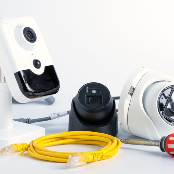 different types of home security cameras