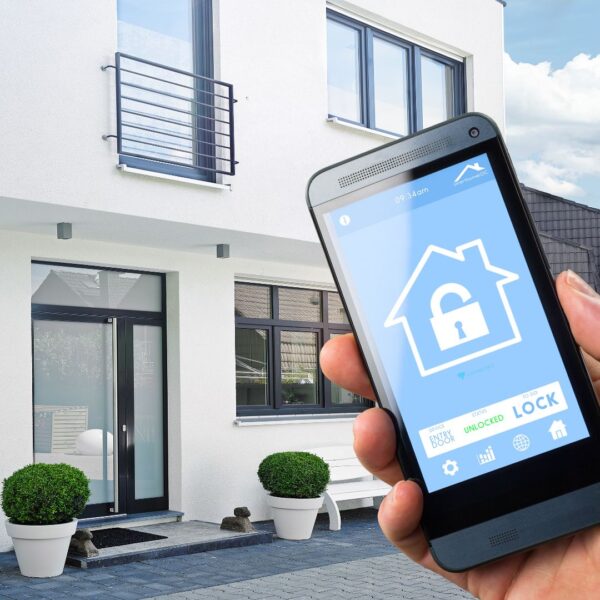 using phone to lock house